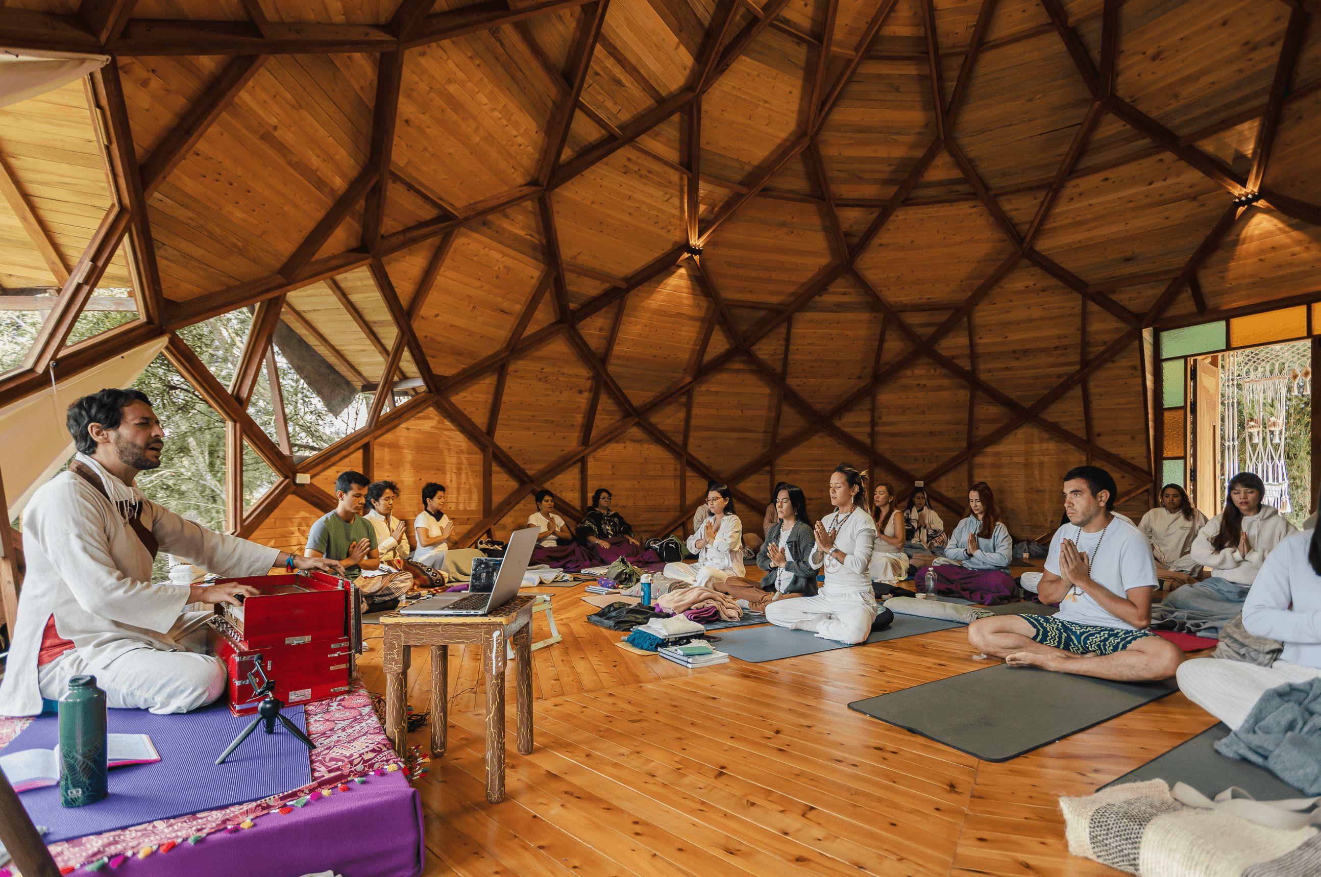 Happy Yoga